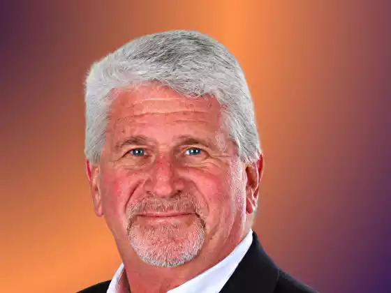 Wally Hauck,
Career Development, Health & Wellness
Expert at Pacote Caminho para o Sucesso